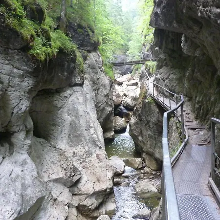 Mueller Semesteranläggning (resort)